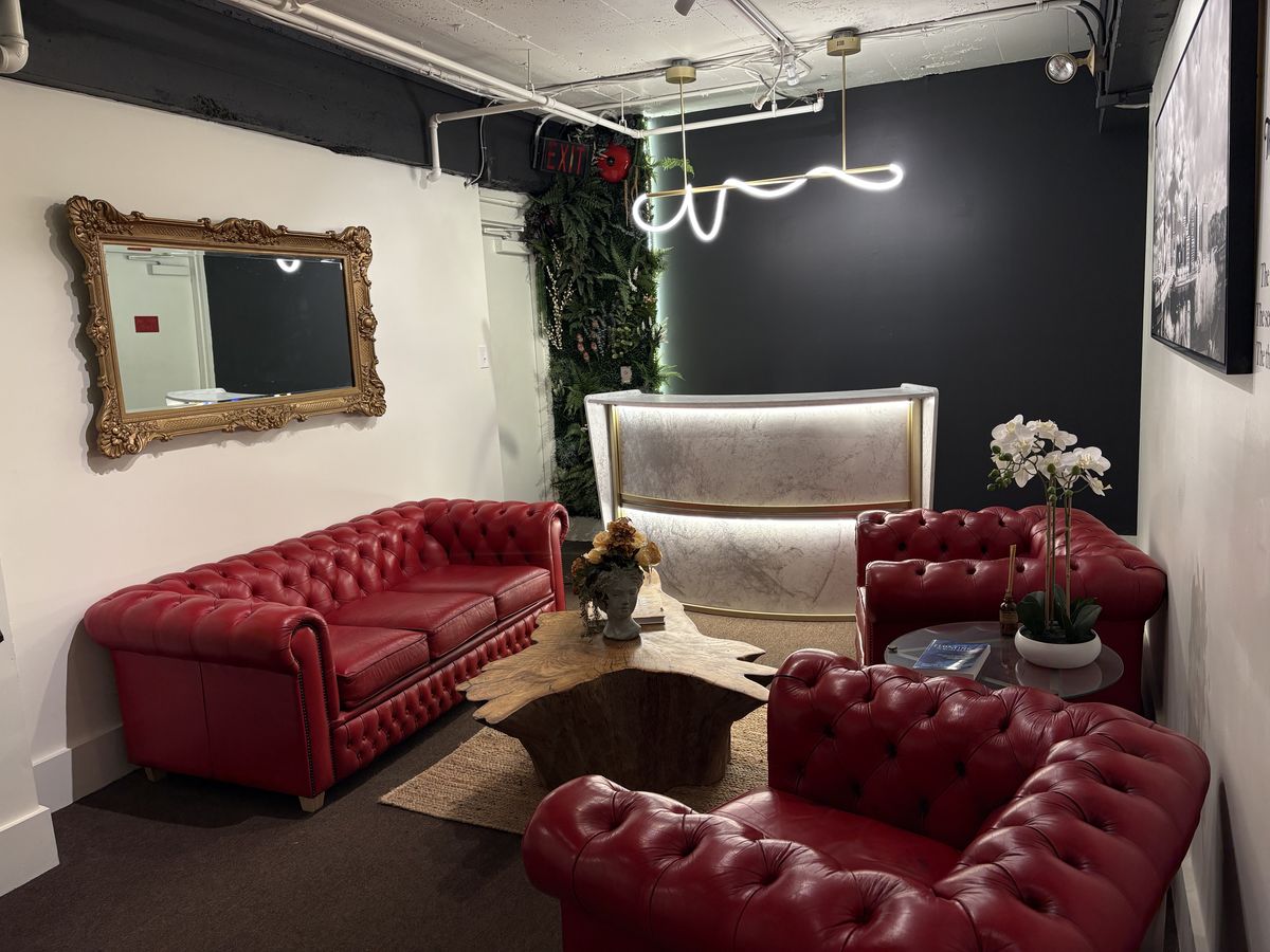 Lounge set up for a group
