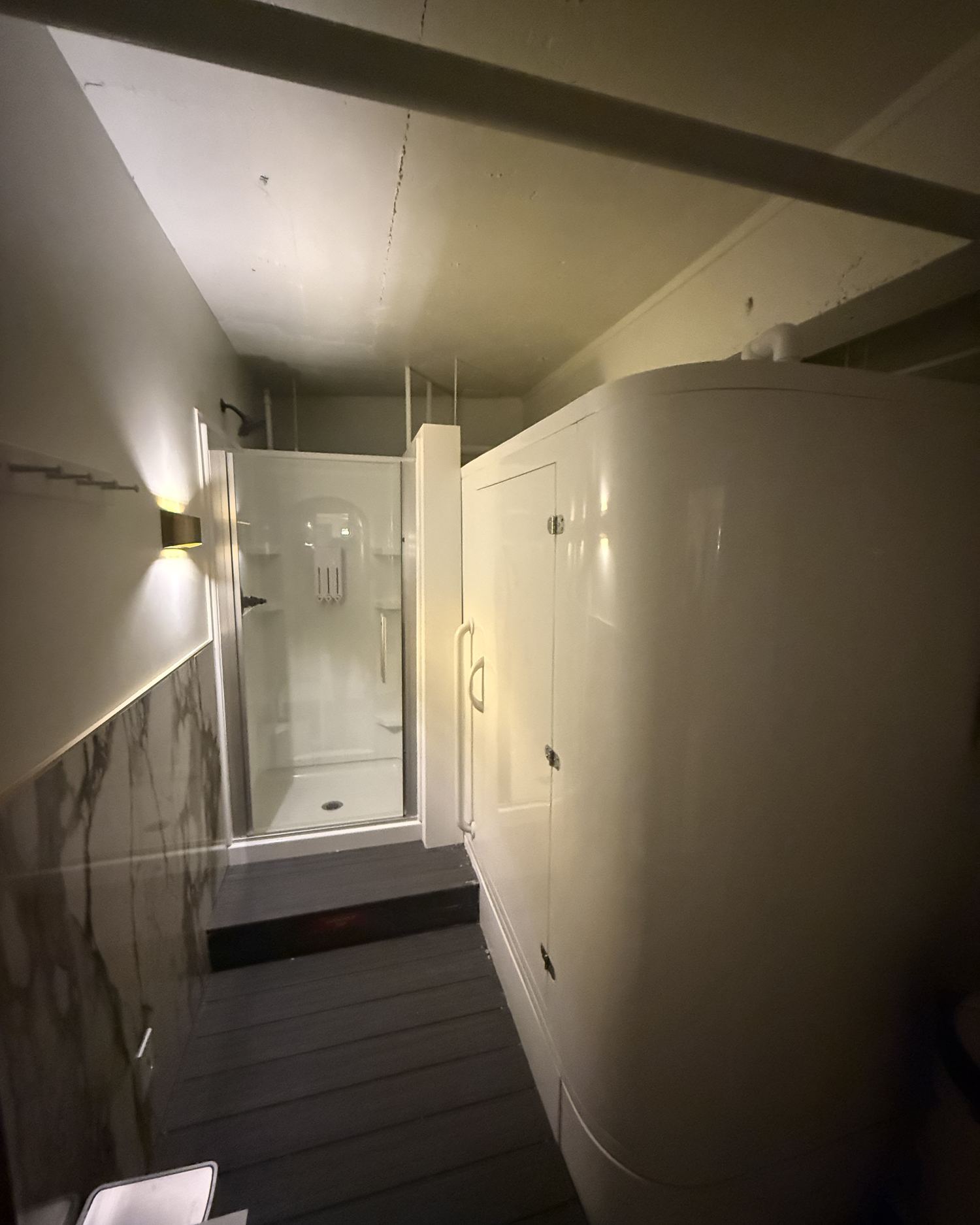 A float suite with its private shower